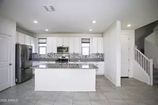 36 E Constitution Dr, Gilbert, AZ 85296 - Photo 11