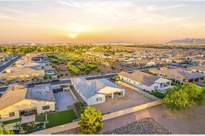5276 N 182nd Lane, Litchfield Park, AZ 85340 - Photo 43