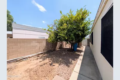 2824 W Angela Drive, Phoenix, AZ 85053 - Photo 63