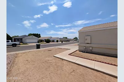 2824 W Angela Drive, Phoenix, AZ 85053 - Photo 5