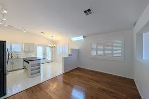 2824 W Angela Dr, Phoenix, AZ 85053 - Photo 15