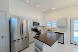2824 W Angela Dr, Phoenix, AZ 85053 - Photo 19