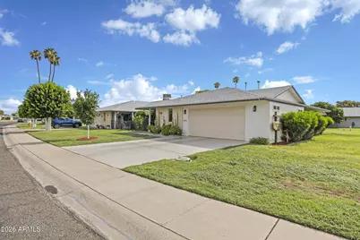 10896 W Clair Drive, Sun City, AZ 85351 - Photo 3