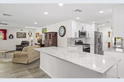 10896 W Clair Drive, Sun City, AZ 85351 - Photo 13