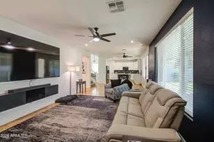 10926 W Locust Ln, Avondale, AZ 85323 - Photo 13