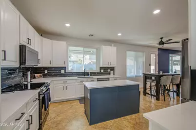 10926 W Locust Lane, Avondale, AZ 85323 - Photo 23