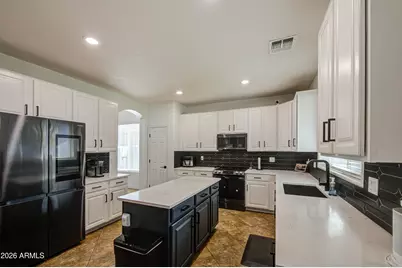 10926 W Locust Lane, Avondale, AZ 85323 - Photo 19