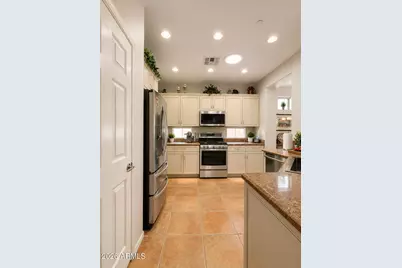 40837 N Prestancia Court, Phoenix, AZ 85086 - Photo 7