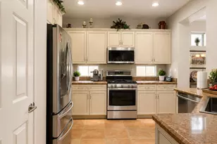 40837 N Prestancia Ct, Phoenix, AZ 85086 - Photo 7