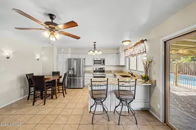 3826 W Charleston Avenue, Glendale, AZ 85308 - Photo 17