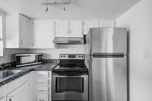 2401 N 70th St, Scottsdale, AZ 85257 - Photo 15