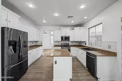 12175 W Chase Lane, Avondale, AZ 85323 - Photo 17
