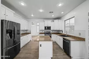 12175 W Chase Ln, Avondale, AZ 85323 - Photo 17