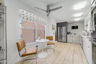 2201 N Central Ave, Phoenix, AZ 85004 - Photo 11