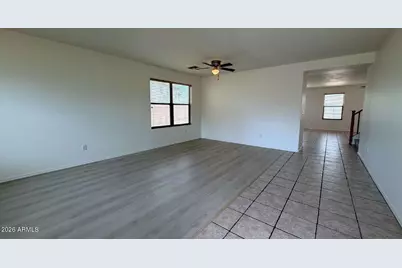 571 E Reflection Place, Chandler, AZ 85286 - Photo 3
