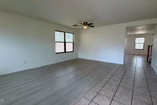571 E Reflection Pl, Chandler, AZ 85286 - Photo 3