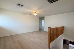 571 E Reflection Pl, Chandler, AZ 85286 - Photo 11