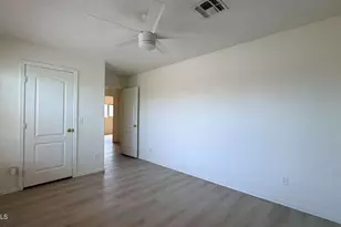 571 E Reflection Pl, Chandler, AZ 85286 - Photo 15