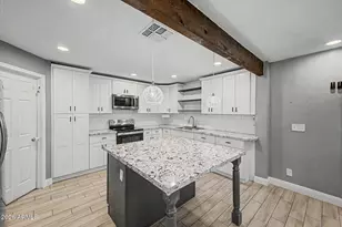 7538 E Diamond St, Scottsdale, AZ 85257 - Photo 11