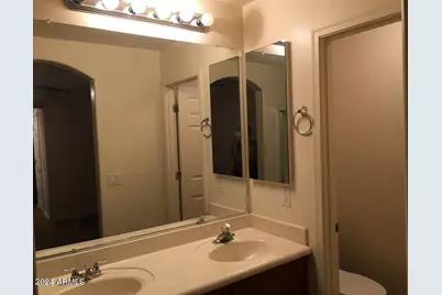 4661 E Laurel Avenue, Gilbert, AZ 85234 - Photo 19
