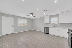 13215 S Laredo Rd, Arizona City, AZ 85123 - Photo 5