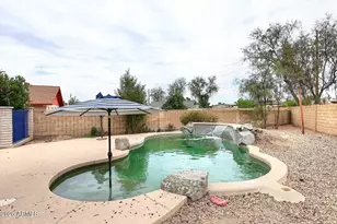 17640 N 1st Pl N, Phoenix, AZ 85022 - Photo 33