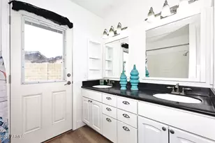17640 N 1st Pl N, Phoenix, AZ 85022 - Photo 23