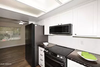 17640 N 1st Place N, Phoenix, AZ 85022 - Photo 13
