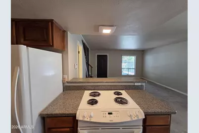 1809 E Frier Drive #2, Phoenix, AZ 85020 - Photo 9