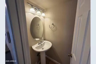 1809 E Frier Drive #2, Phoenix, AZ 85020 - Photo 11