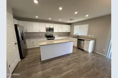 3278 W Yellow Peak Drive, San Tan Valley, AZ 85144 - Photo 3