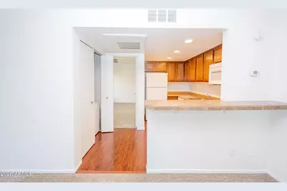 700 W University Drive #220, Tempe, AZ 85281 - Photo 5