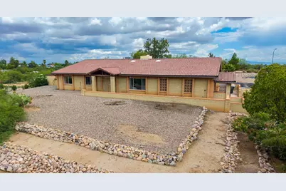 2349 Piccadilly Circle, Sierra Vista, AZ 85635 - Photo 9