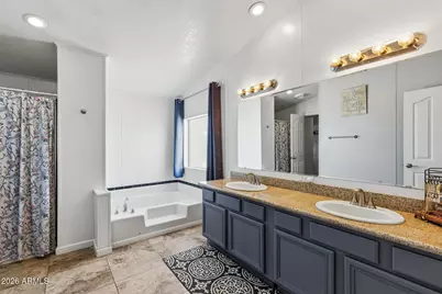 2907 E Sequoia Drive, Phoenix, AZ 85050 - Photo 49