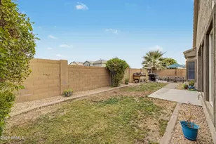 10547 W Desert Star Ln, Peoria, AZ 85382 - Photo 19