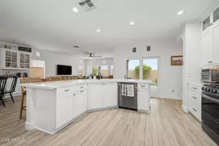 10547 W Desert Star Ln, Peoria, AZ 85382 - Photo 13