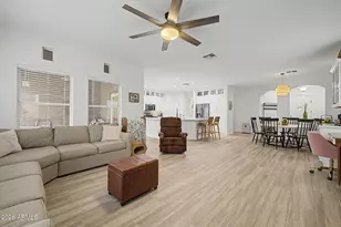 10547 W Desert Star Ln, Peoria, AZ 85382 - Photo 7
