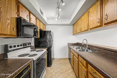 8802 N 8th Street #A2, Phoenix, AZ 85020 - Photo 9