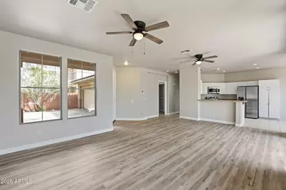 13557 W Cypress Street, Goodyear, AZ 85395 - Photo 7