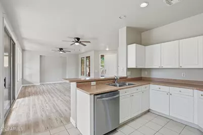 13557 W Cypress Street, Goodyear, AZ 85395 - Photo 3