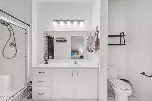 15612 W Grand Creek Ln, Surprise, AZ 85374 - Photo 5