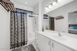 15612 W Grand Creek Ln, Surprise, AZ 85374 - Photo 23