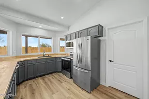 5500 E Savanna Ln, Coolidge, AZ 85128 - Photo 3