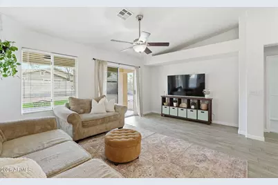 1491 E Lakeview Drive, San Tan Valley, AZ 85143 - Photo 7