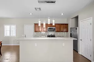 13139 W Tuckey Ln, Glendale, AZ 85307 - Photo 7