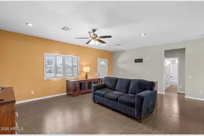 13139 W Tuckey Lane, Glendale, AZ 85307 - Photo 9