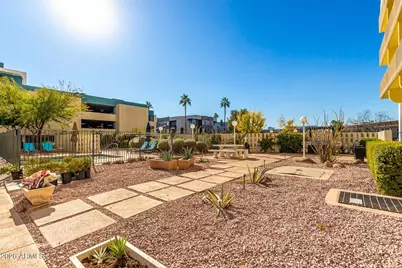 207 W Clarendon Avenue #2B, Phoenix, AZ 85013 - Photo 19