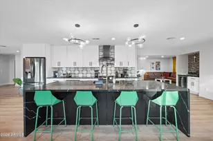 3802 E Piccadilly Rd, Phoenix, AZ 85018 - Photo 11