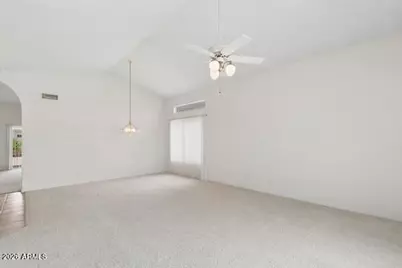 13364 W Wilshire Drive, Goodyear, AZ 85395 - Photo 9