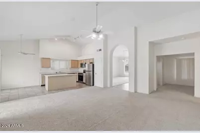 13364 W Wilshire Drive, Goodyear, AZ 85395 - Photo 15